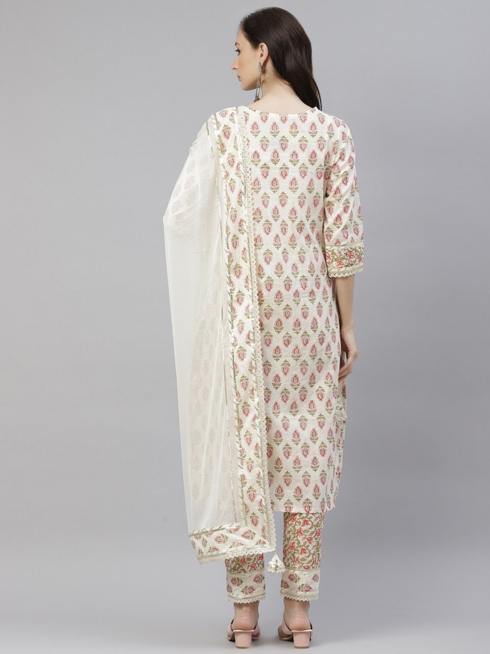 Cream-coloured printed Kurta with Palazzos with dupatta🌸