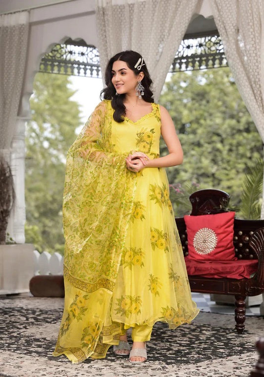 Light Yellow Hand Painted Floral Organza Anarkali Kurta Pant Set with Dupatta