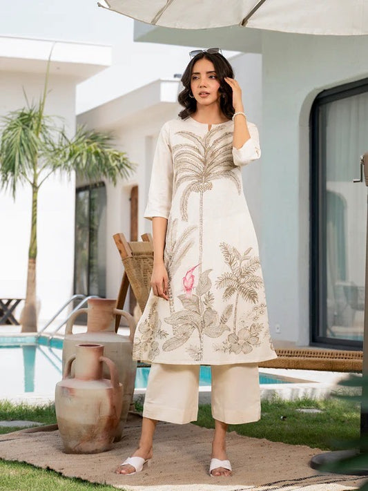 Off white printed Kurta with Trousers
Floral printed
A-line shape