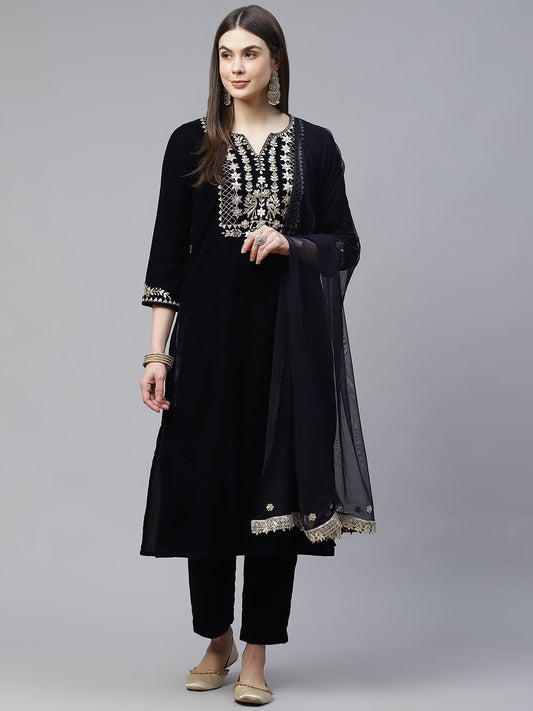 Royal Navy Blue Velvet Zardozi work Embroidered Kurta Pant With Net Dupatta set