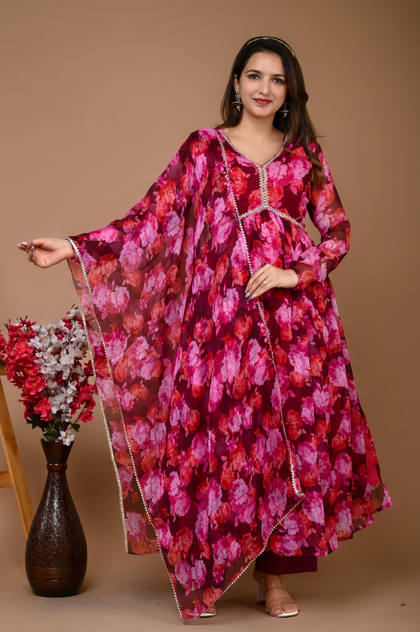 Wine floral alia cut